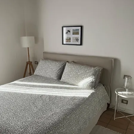 Navigli Darsena - Luxury With Balcony Apartman *