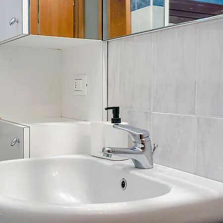 Appartement Brunacci Beleven - 5 Min Dai Navigli *