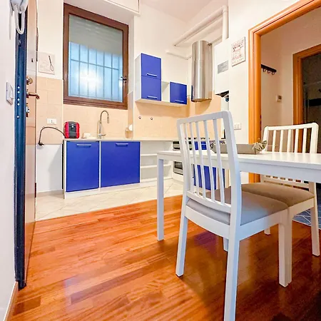 Appartement Brunacci Beleven - 5 Min Dai Navigli *