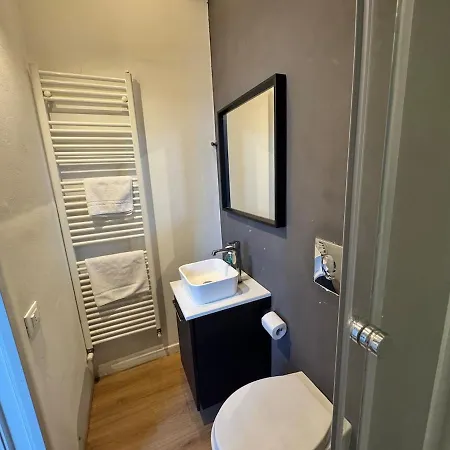 Penthouse 5 Minutes From Duomo شقة