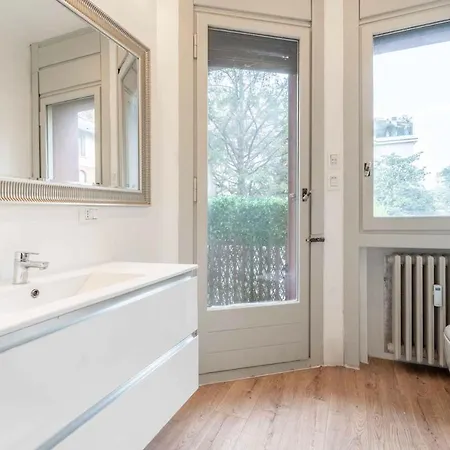 Marenco - Pagano Red Line - Free Wifi Milano