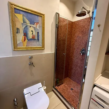 Urban Jungle 5 - Montenapoleone *