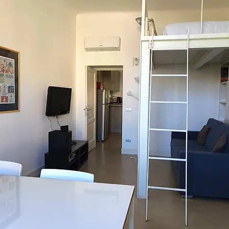 Youhosty - Navigli View Апартаменты