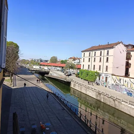 Youhosty - Navigli View Апартаменты *