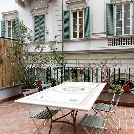 In Centro Con Terrazza 아파트 밀라노