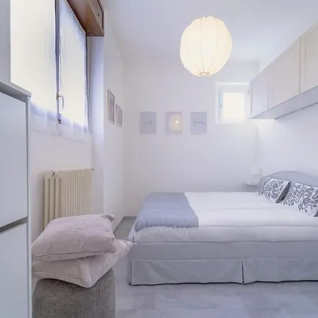 Wonderful House Navigli Διαμέρισμα Μιλάνο