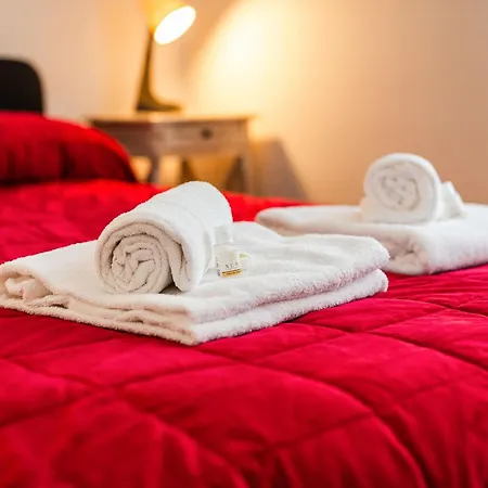 Appartamento Caseospitali - Casa Titus, Moderno E Luminoso Per 5