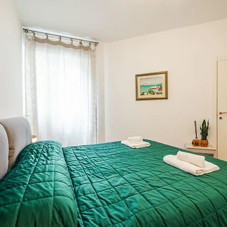 Apartment Guesthost - Casa Titus Milan