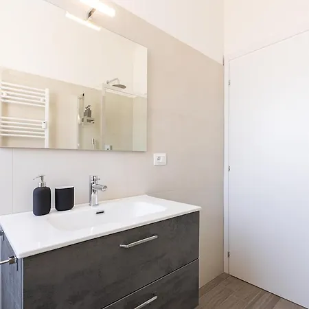 Luxury Navigli Apartman *