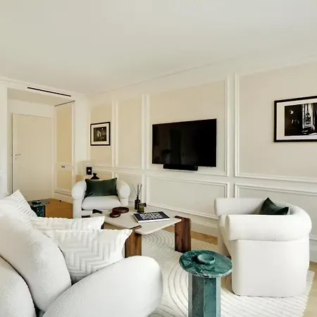 Three-room * Mediolan
