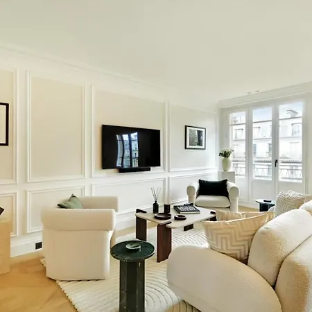 Apartament Three-room Mediolan