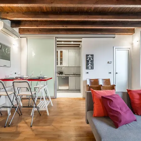 Vivimihome - Elegant 10 Minutes From The Duomo Appartement Milan
