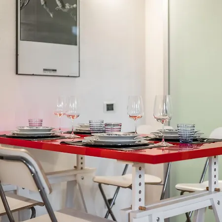 Vivimihome - Elegant 10 Minutes From The Duomo 밀라노