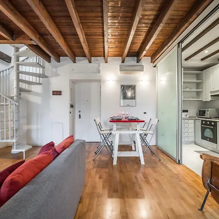 Vivimihome - Elegant 10 Minutes From The Duomo Appartement Milan