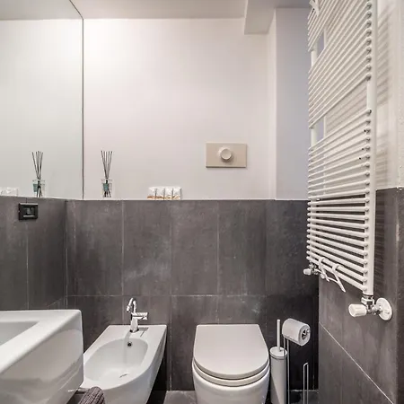 Vivimihome - Elegant 10 Minutes From The Duomo Appartement *