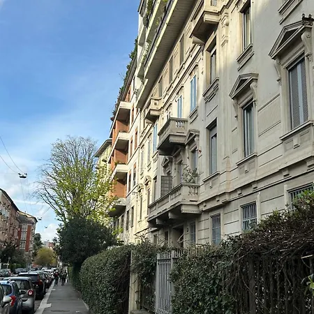 Oasis Of Design And Comfort With Terrace Милан