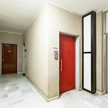 Apartament Piazza Gramsci Amazing With Balcony - Collection *