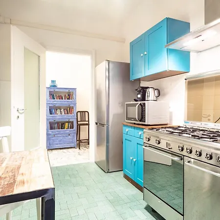 Piazza Gramsci Amazing With Balcony - Collection Apartament Mediolan