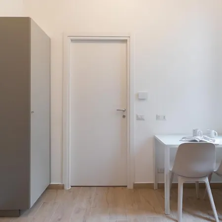 Apartment Italianway Easy - Frisi 8 B