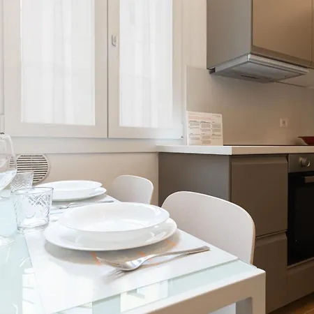 Italianway Easy - Frisi 8 B Apartmán Milán