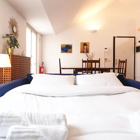 Appartement Primopiano - Pavia C Milaan
