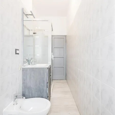 Easylife - - Borsi 2 - Navigli