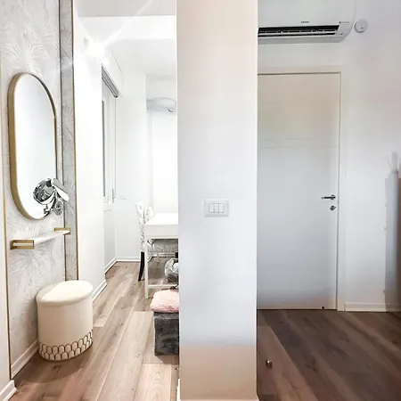 דירה Elegante 80mq Vicino Sempione