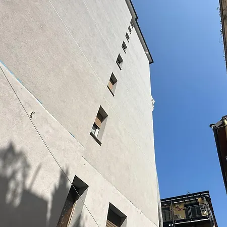 Elegante 80mq Vicino Sempione