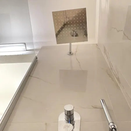 Number32milan * Milan