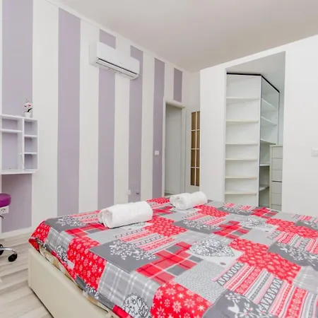 公寓 Lugano 2 S&s Home, Moderna E Tranquilla, Vicino Al Centro Di Milano, Con Parcheggio Gratuito Esterno 米兰