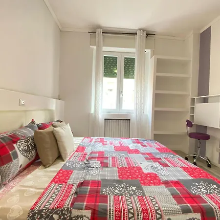 Apartment Lugano 2 S&s Home, Moderna E Tranquilla, Vicino Al Centro Di Milano, Con Parcheggio Gratuito Esterno Milan