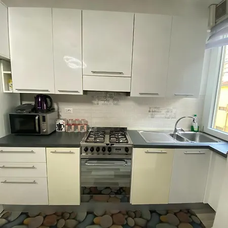 Lugano 2 S&s Home, Moderna E Tranquilla, Vicino Al Centro Di Milano, Con Parcheggio Gratuito Esterno 公寓 米兰