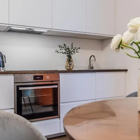 Broggi In Corso Buenos Aires *