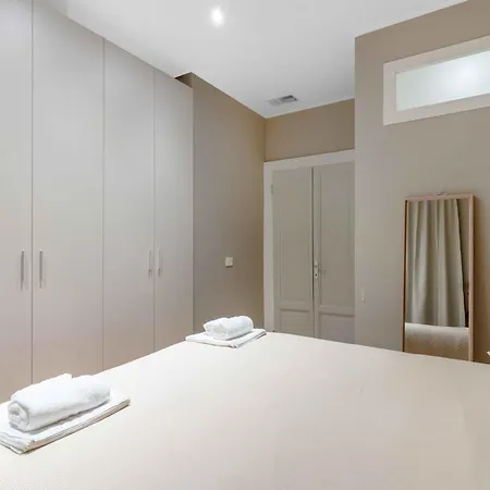 Vitruvio Palace - La Vista Milan