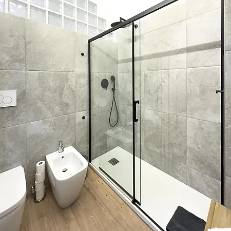 Casa Enea - Luxury House - Porta Romana - Duomo M3