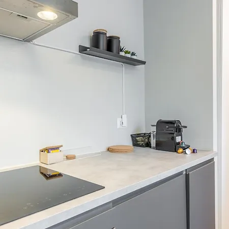 Lovely - 10min Duomo-centrale Fs Apartamento *