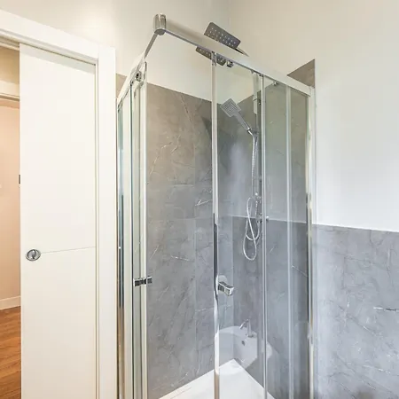 Lovely - 10min Duomo-centrale Fs Apartamento *