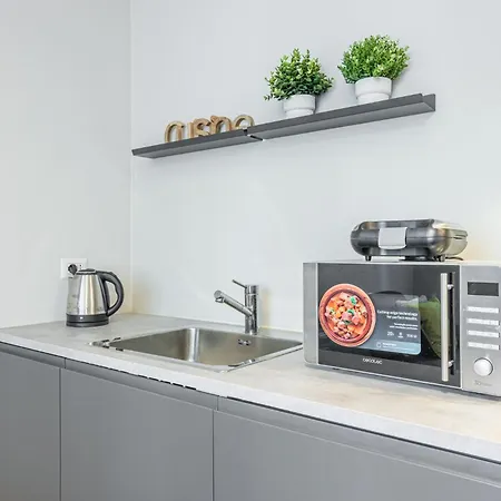 Lovely - 10min Duomo-centrale Fs Apartamento *
