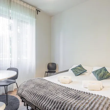 Lovely - 10min Duomo-centrale Fs Apartamento