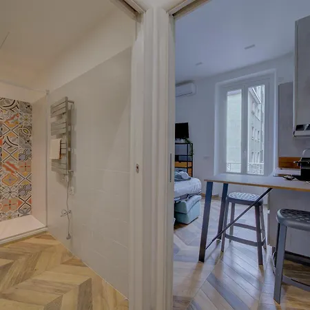 Apartamento I-host - Agnesi 15 Milão