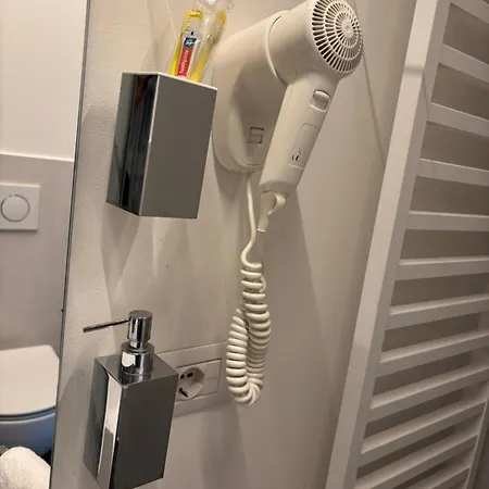 Enjoy Garden - Flavio Baracchini 9 4* Milán