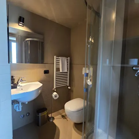 12 Apartment *