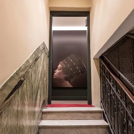 Stunning Cupola Apt-steps From San Babila & Duomo *