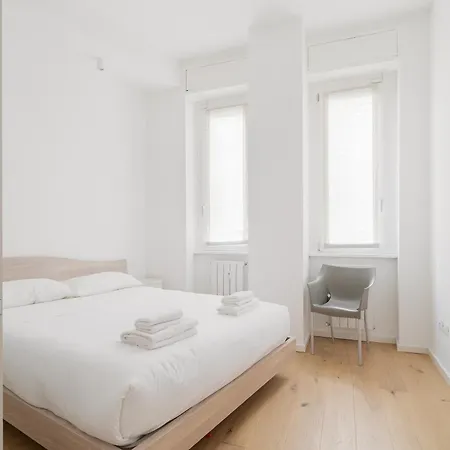 Porta Romana - Luminoso Bilocale Apartamento