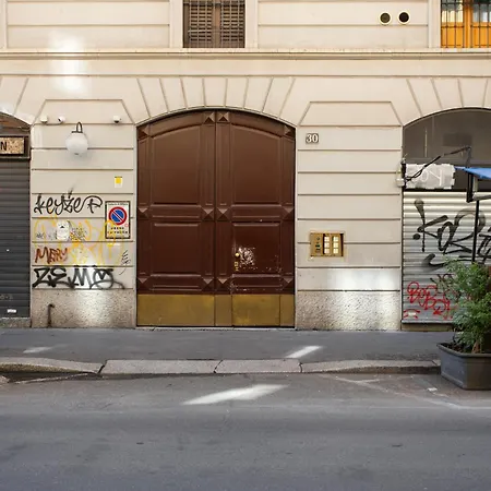 Easylife - Elite In Porta Venezia Apartment