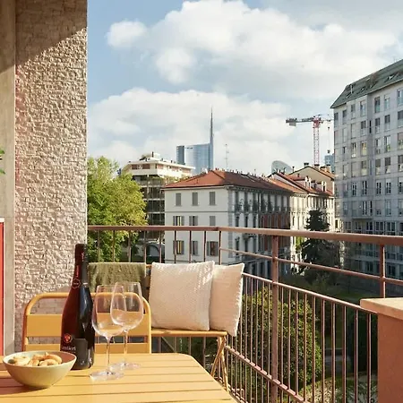 Moonlight - Near Brera And Arco Della Pace *