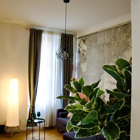 شقة Urban Domus, Palazzo Durini Duomo, Milan *