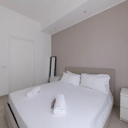 Via Santa Croce 1 - Leia Hospitality Apartmán *