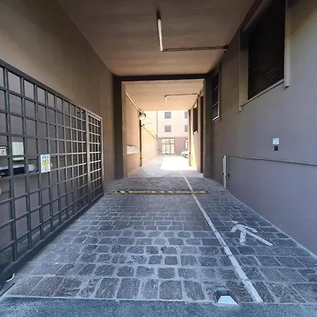 Regina Trilocale X6 Persone Max Milan