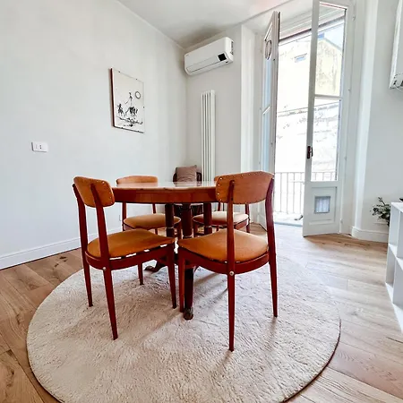 Villoresi - Large Flat Navigli,